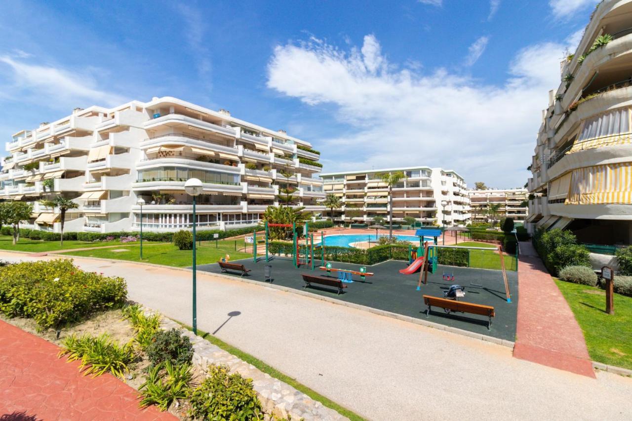 Apartamento Con Espectaculares Vistas Al Golf En - Xallas 2 3 * Marbella